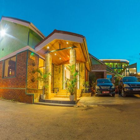 Shangri-La Hotel Muyenga Bugolobi 외부 사진